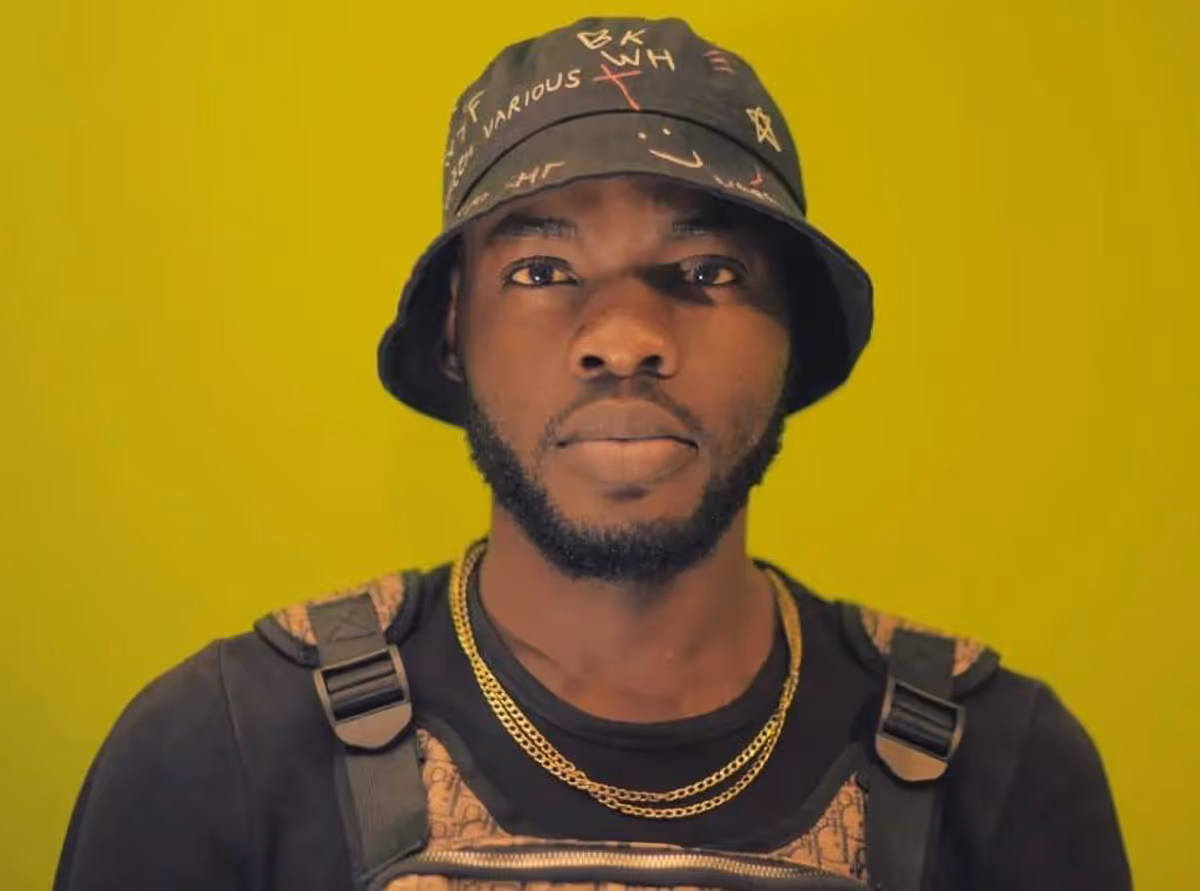 Latino Records apresenta BakaBaki e sua mixtape “Pior Aluno”