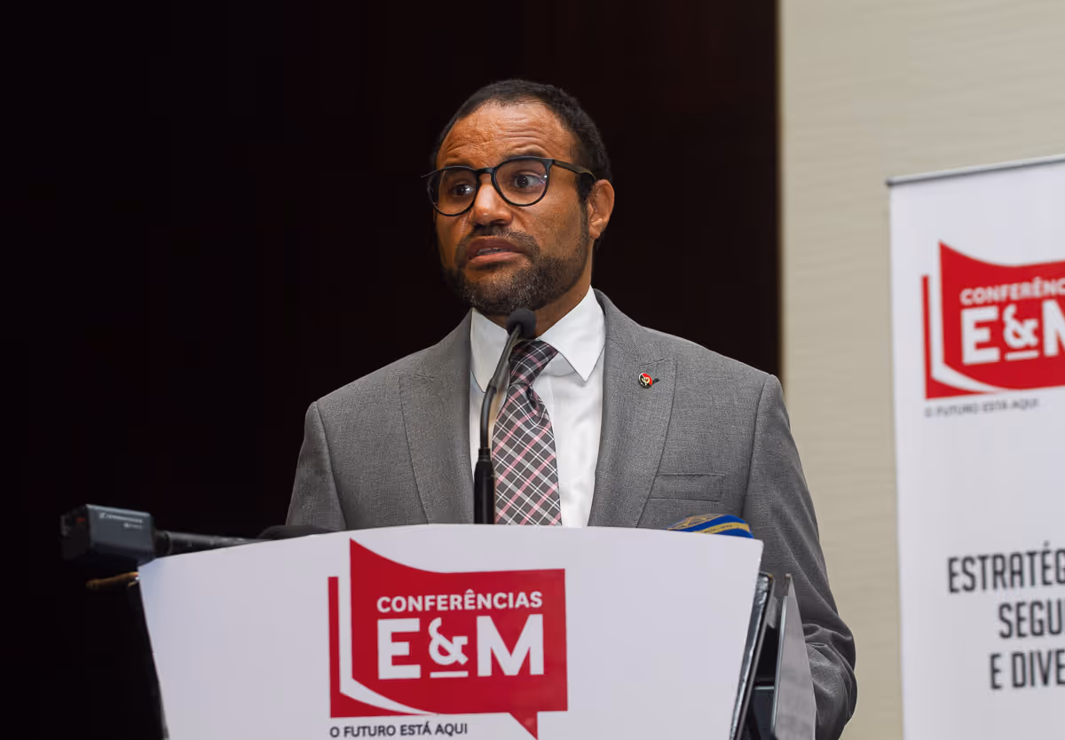 Ministro afirma que “Angola pode reivindicar ser uma nação que fomenta a economia azul”