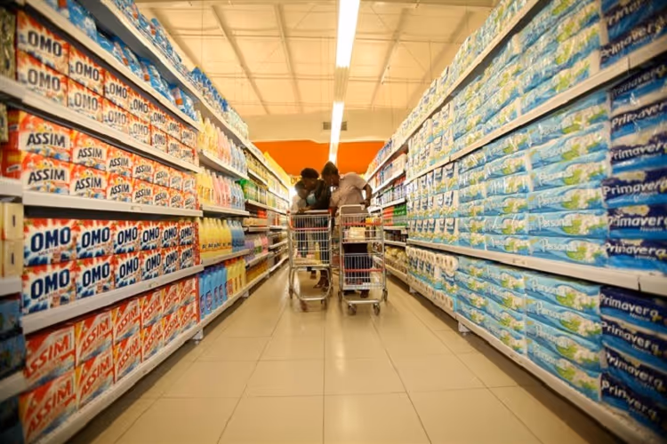 Pela primeira vez desde Abril de 2020, inflação fixa-se abaixo dos 20% 