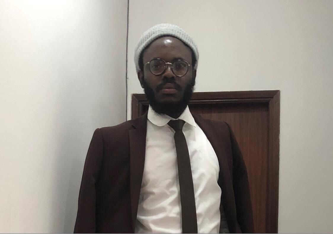 Activista Zola Álvaro sequestrado pelo SIC