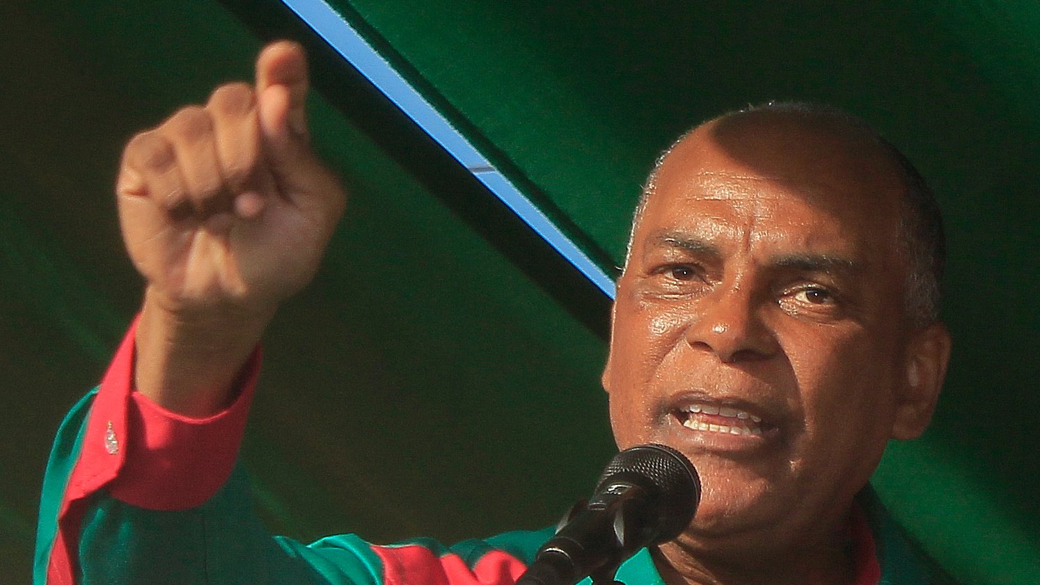 Adalberto Costa Júnior: “Não é normal que aquele que venceu as eleições tenha colocado repressão nas ruas” 