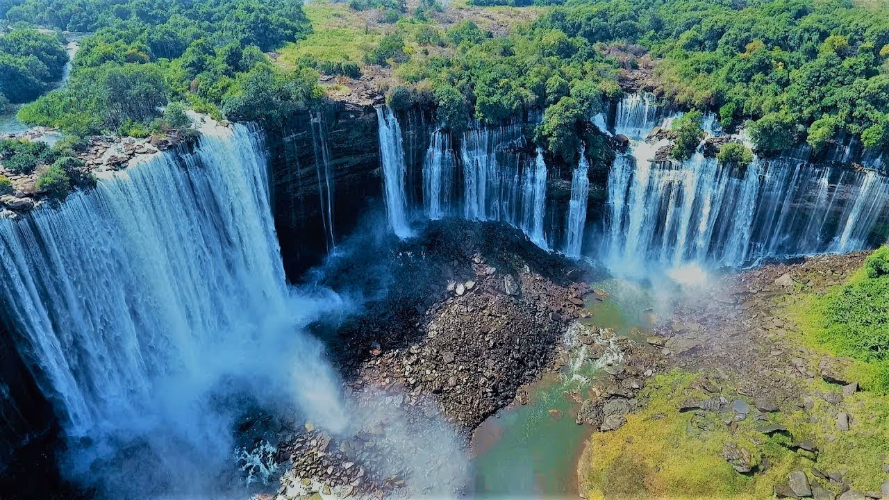 Angola recebe visitas mensais de mais de 1.500 turistas