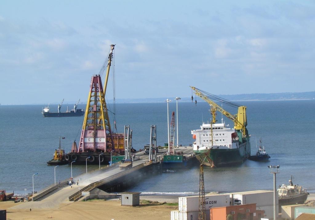 Obras do Porto de Cabinda já em fase final