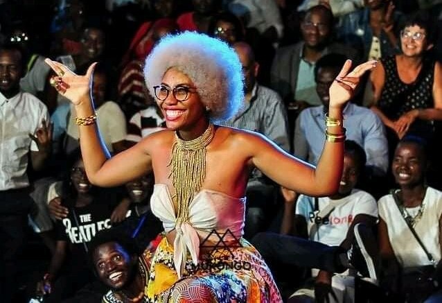 Renata Torres apresenta “Parto Rosa” no Festival de Teatro do Atlântico 