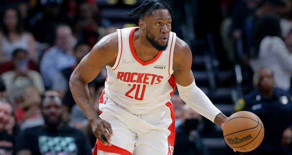 Rockets perdem primeiro jogo de época contra os Atlanta Hawk