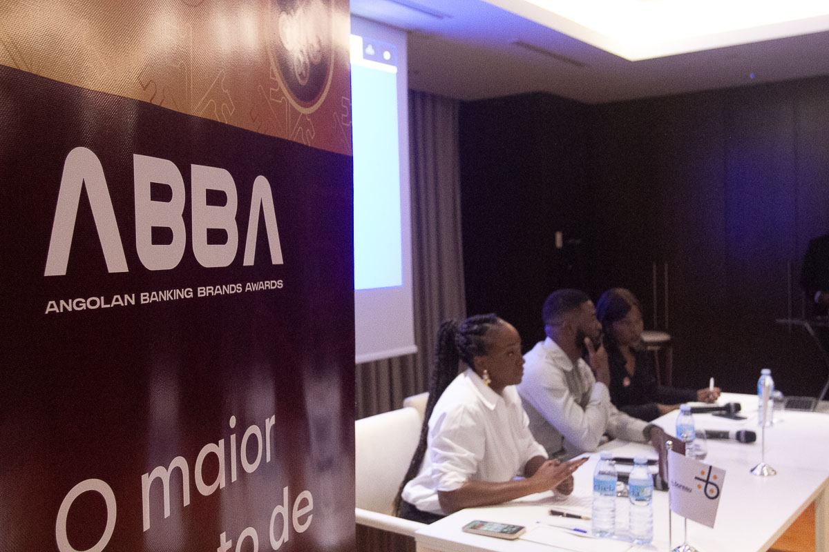 ABBA pretendem ser uma plataforma que dá voz aos serviços bancários 