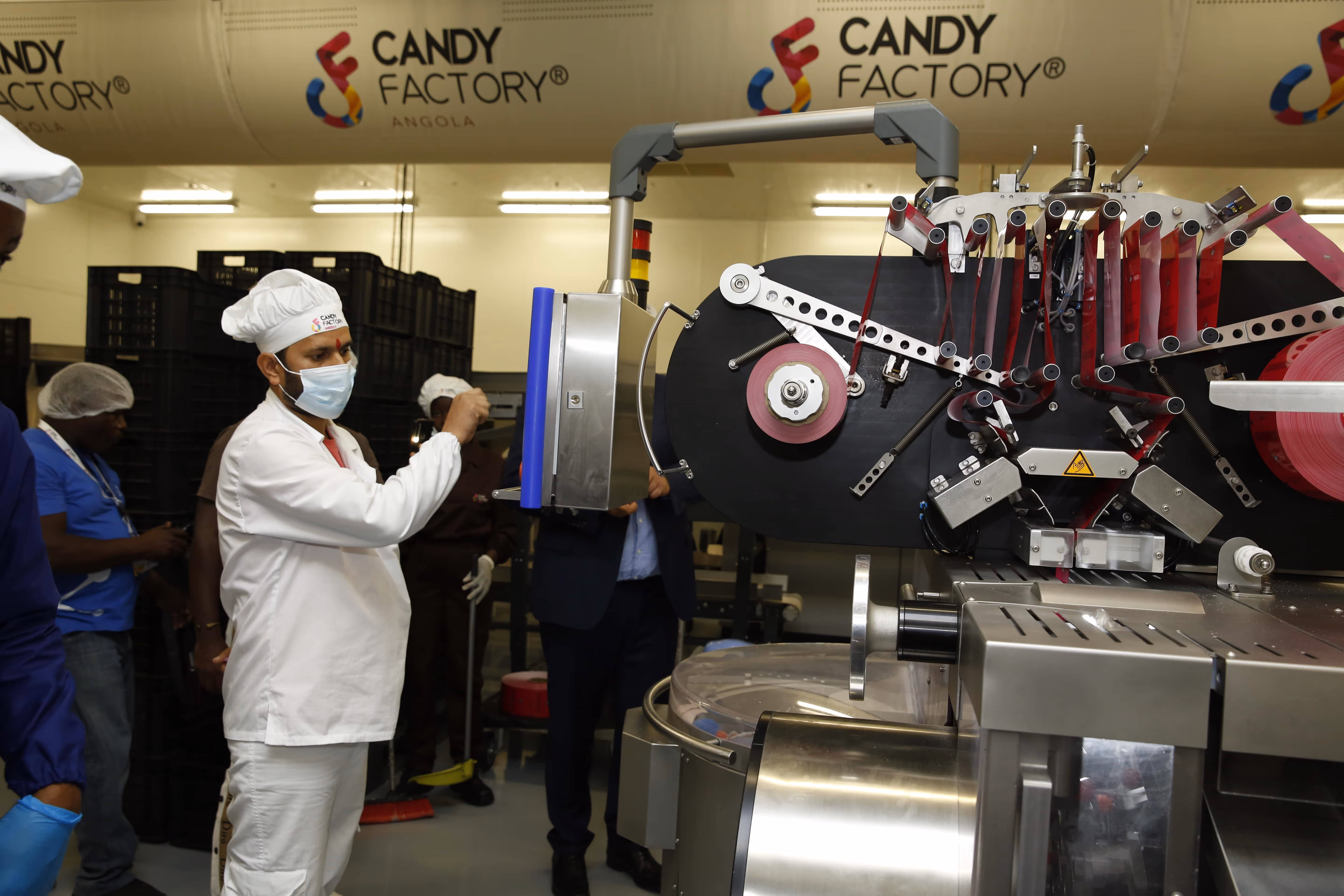 Candy Factory Angola lança para o mercado doces 100% nacionais  