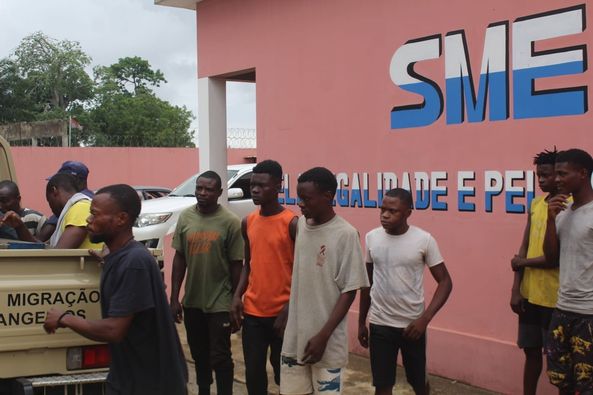 SME expulsa 77 imigrantes ilegais em Cabinda