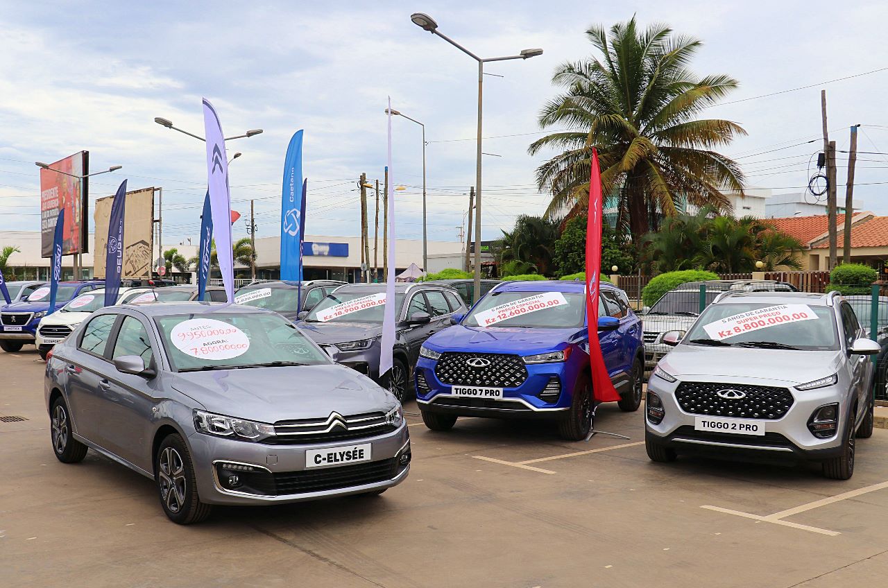 Veículos novos e usados na nova feira automóvel da Caetano 