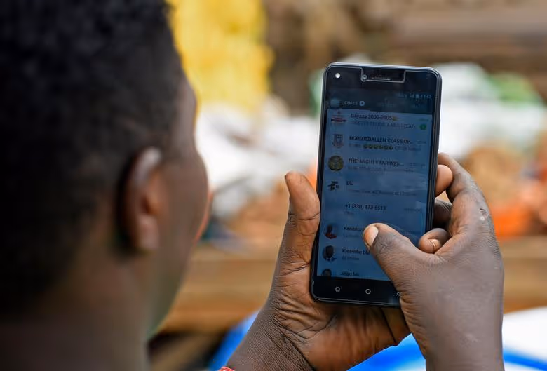 Angola vai ganhar “Kwik”, nova plataforma de transferências móveis instantâneas