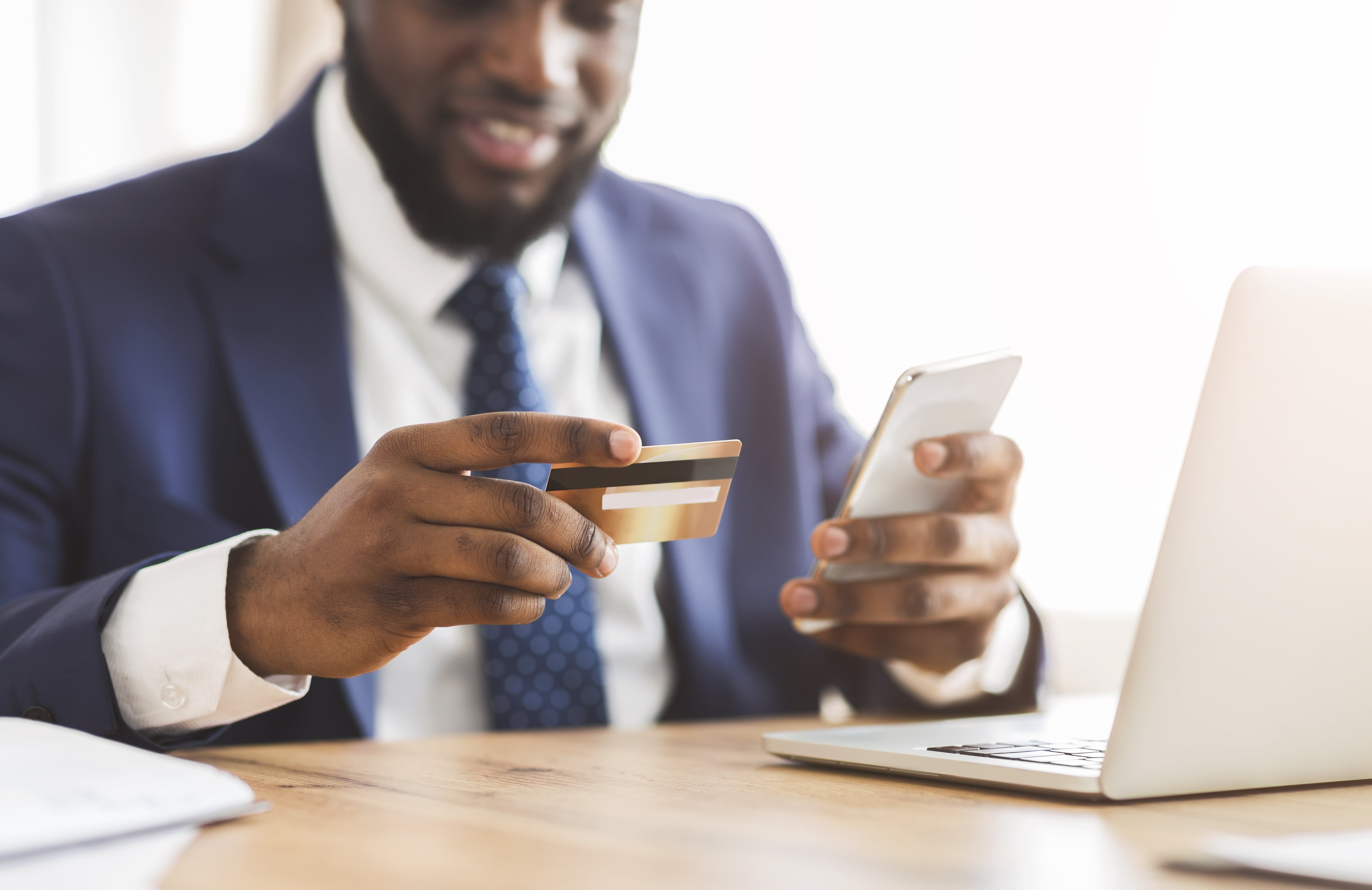 LOQR e Asseco PST colaboram para a digitalização do sector financeiro 