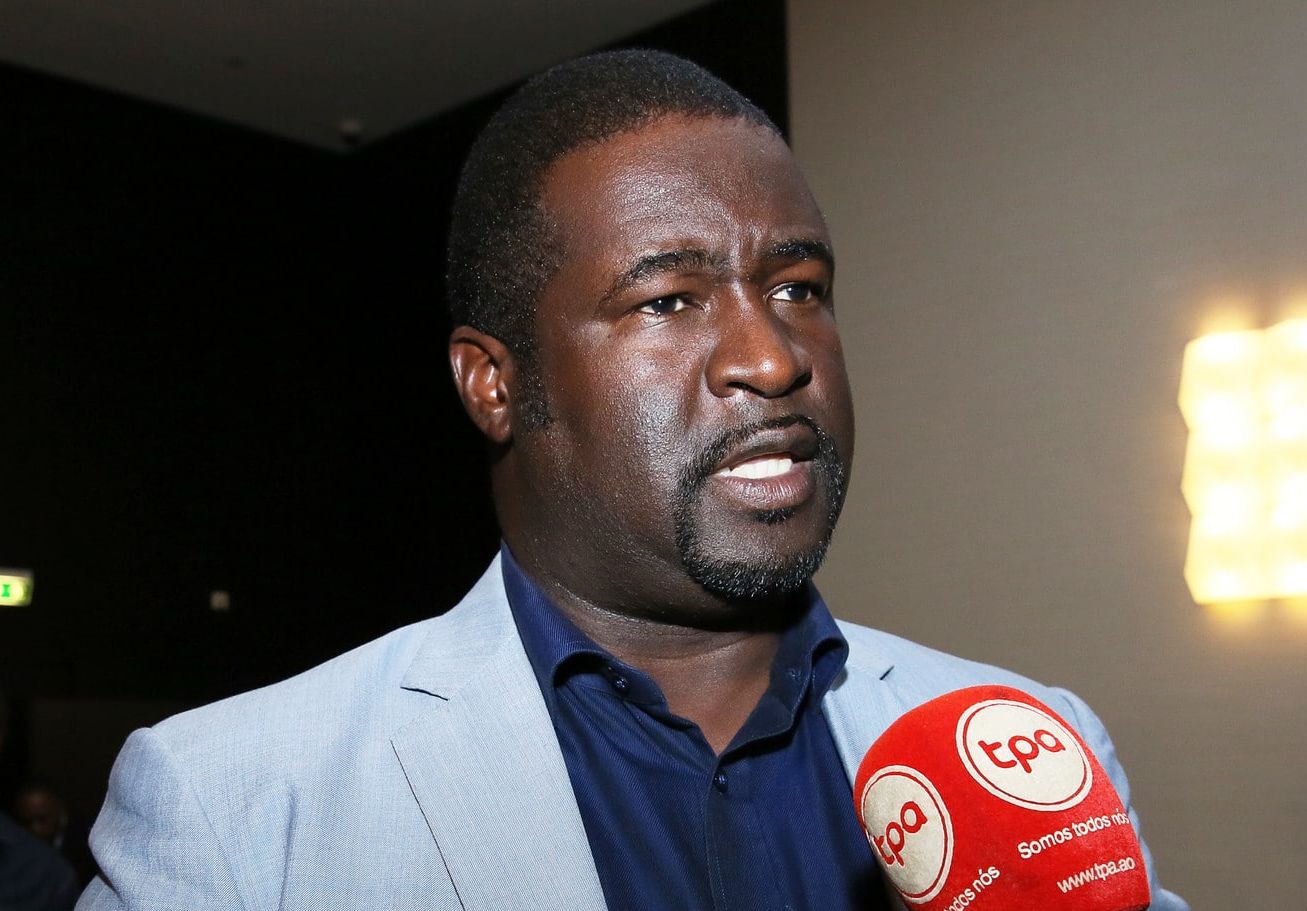 UNITA defende que o país tem que criar condições em infra-estruturas escolares e hospitalares 