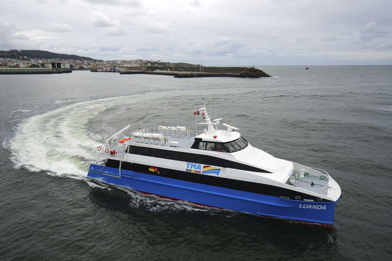 Retomam hoje as viagens de Catamarã para o Mussulo