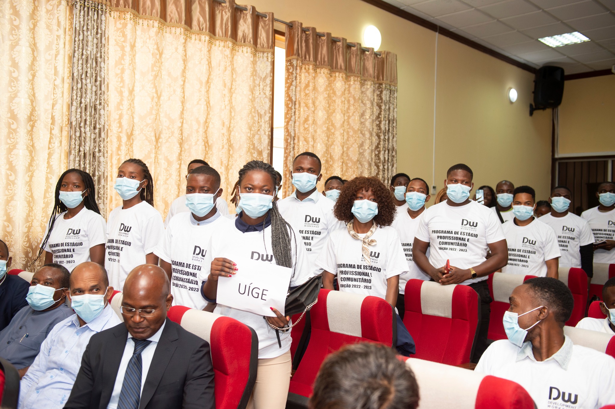 Programa de Estágio Profissional e Comunitário com 150 finalistas