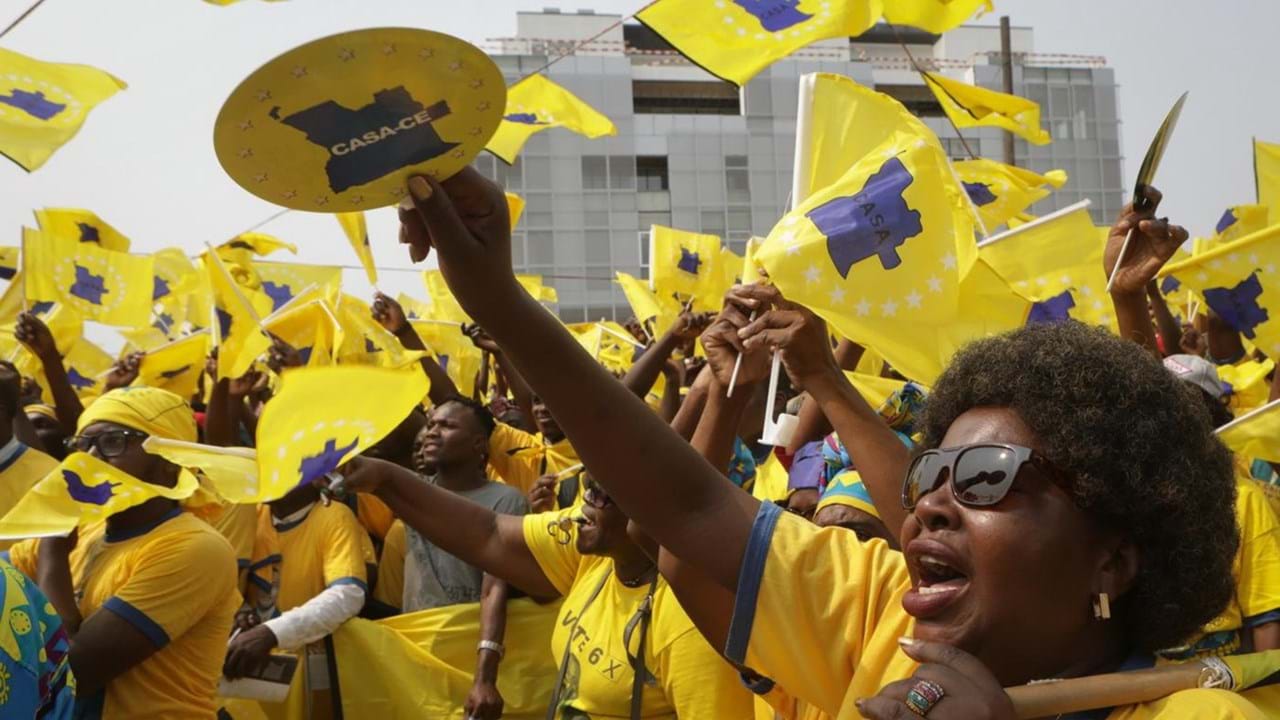 Angolanos exortados a permanecerem firmes na busca dos benefícios da Independência