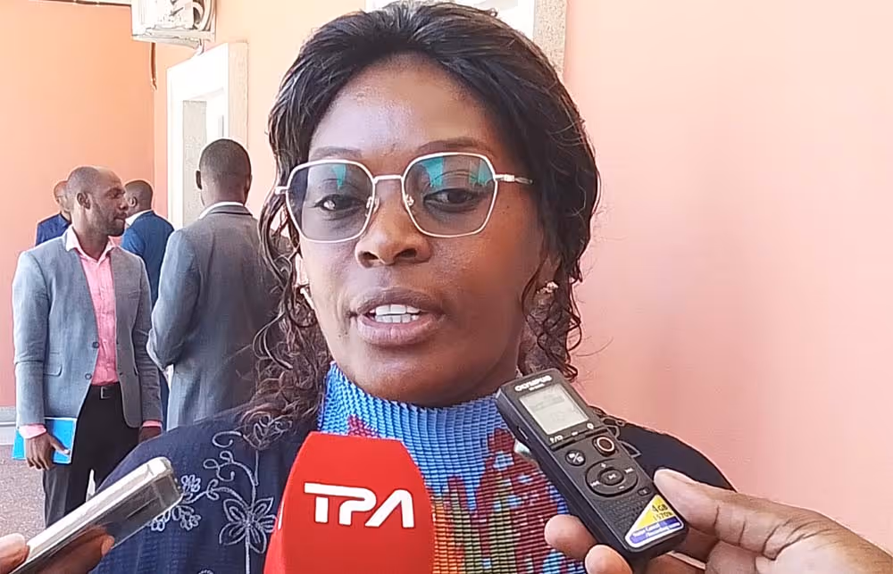 Vice-governadora do Cuanza Sul enaltece empenho dos grupos carnavalescos