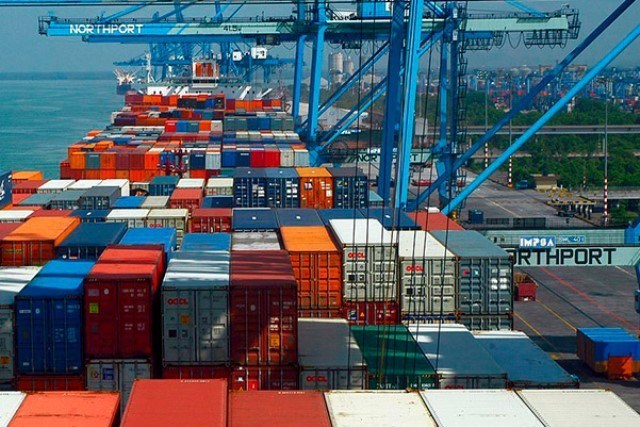 Angola com um marco de USD 46,2 mil milhões em exportações em 2022 