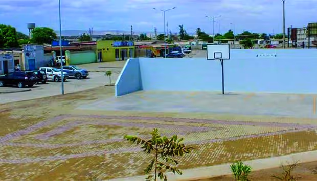 Benguela tem novas quadras polidesportivas