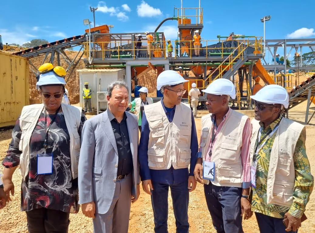 Ministro exalta camada jovem envolvida no projecto Yetwene
