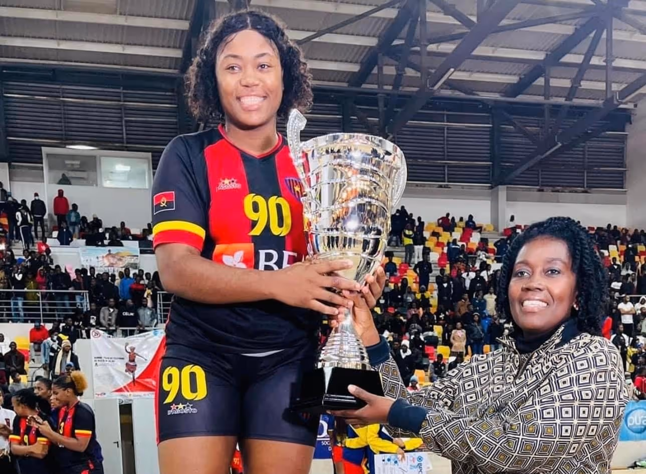 Andebol feminino: 1° de Agosto revalida título de Campeão Nacional