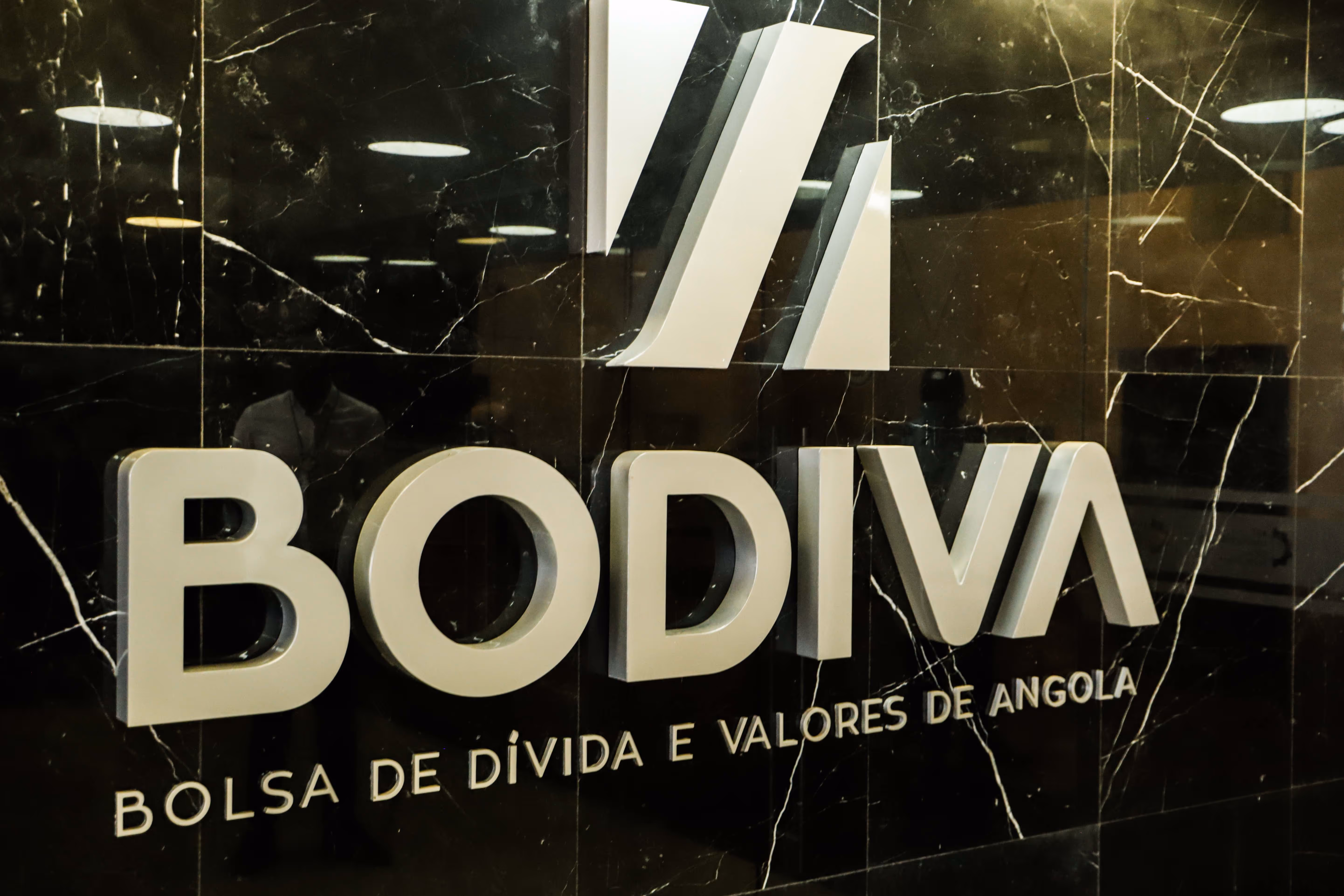 BODIVA e FACRA assinam acordo