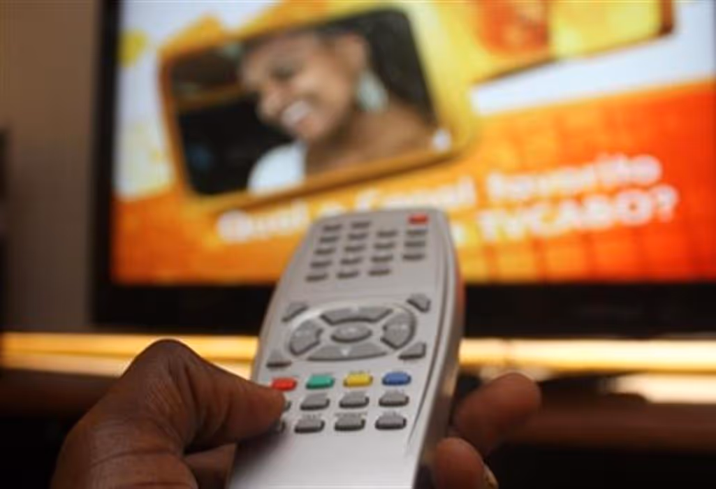 Operadoras de TV por assinatura tencionam subir os preços