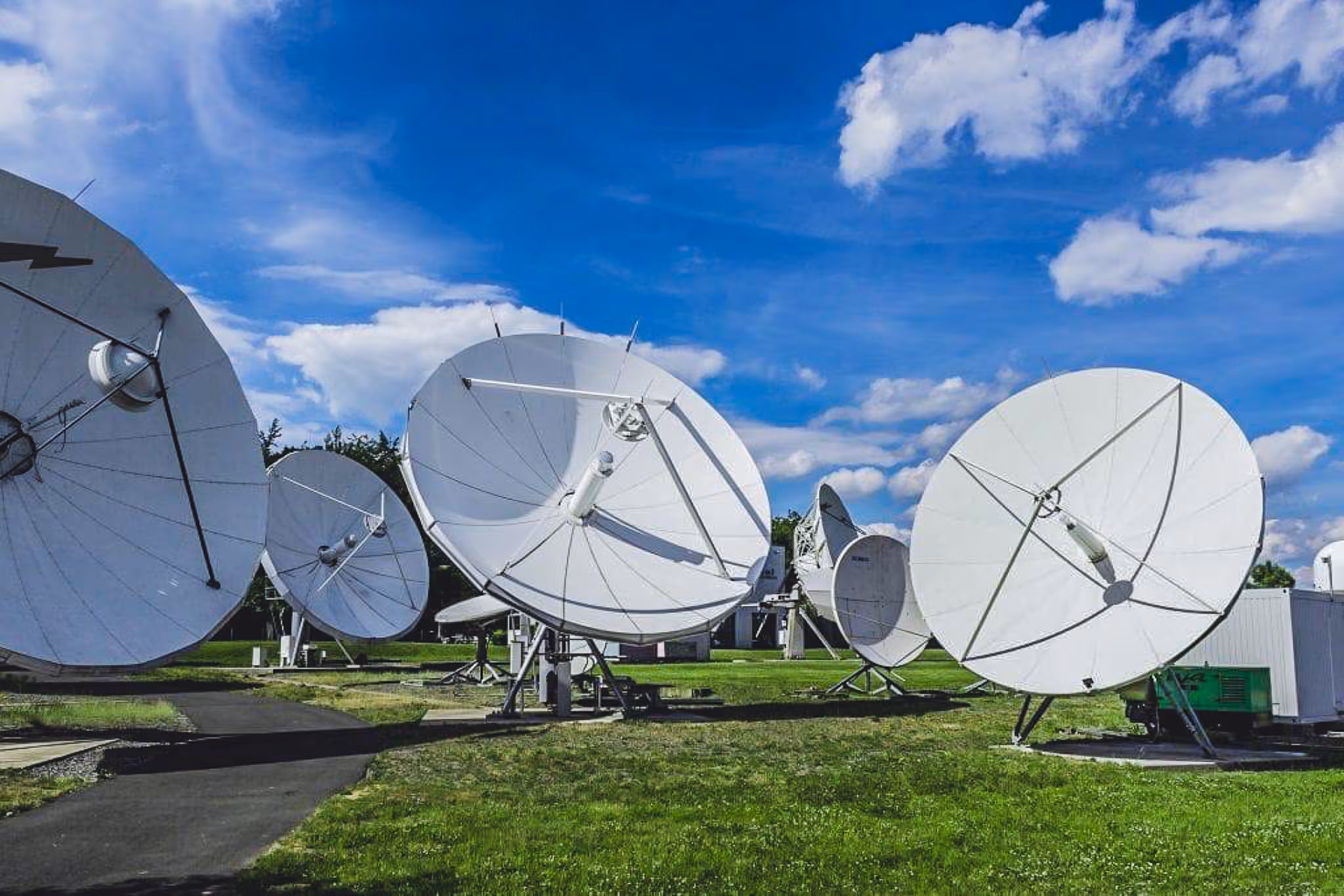 Moçambique terá ajuda de Angola na implementação da sua infra-estrutura espacial