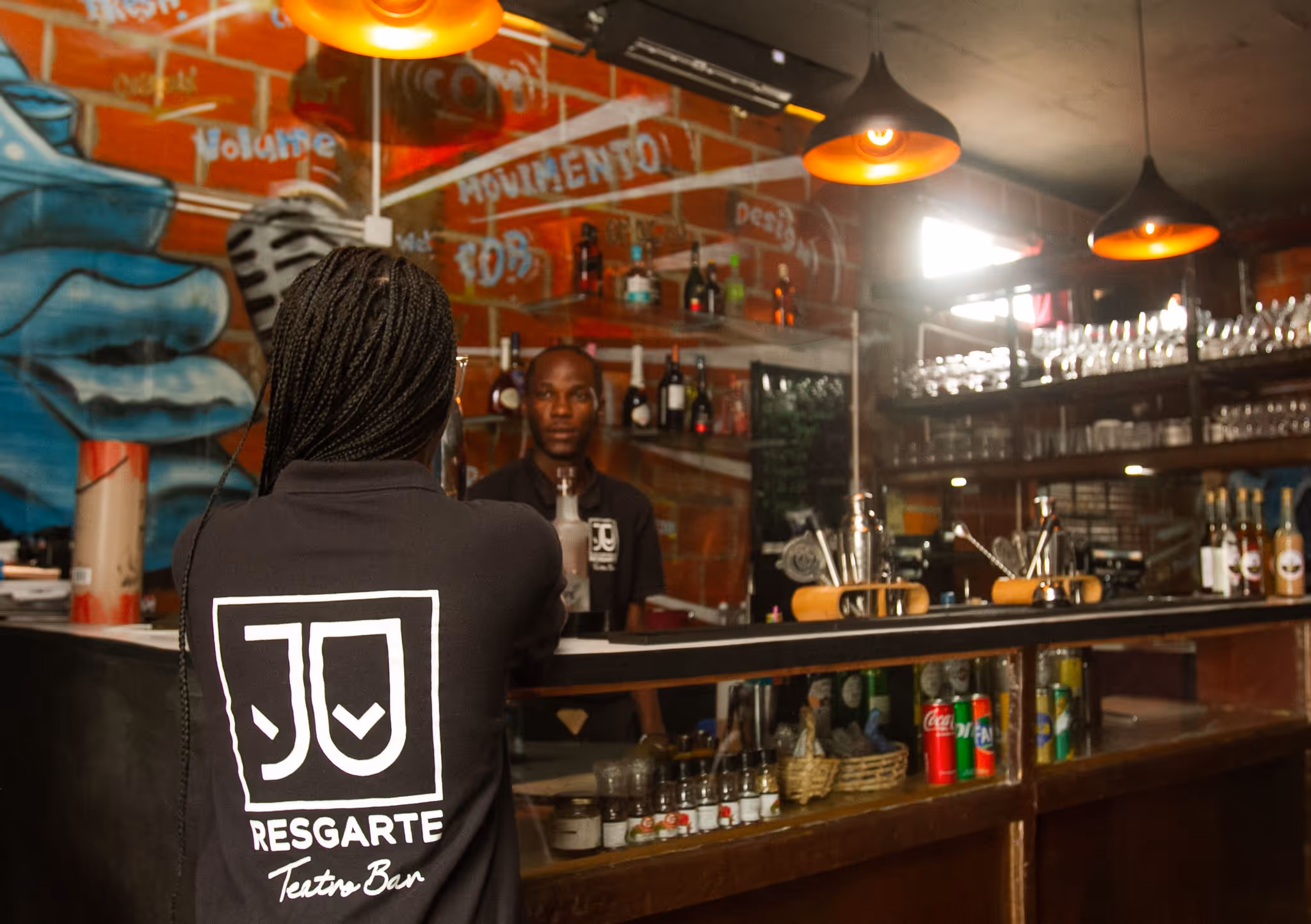 O “Resgarte” da cultura num restaurante e bar 