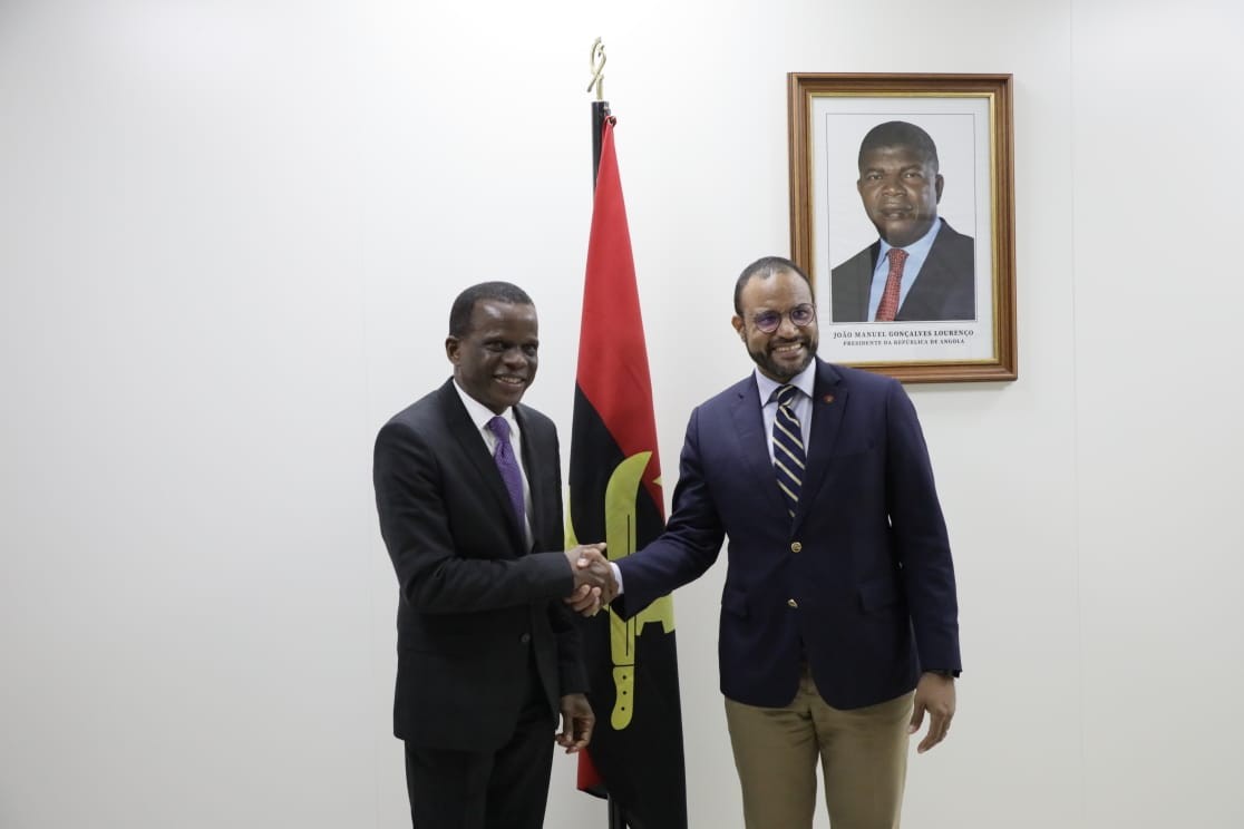 “É necessário optimizar os recursos e potencialidades do continente para benefício das populações”