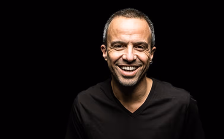Ivo Canelas apresenta “Todas as Coisas Maravilhosas” no Camões 