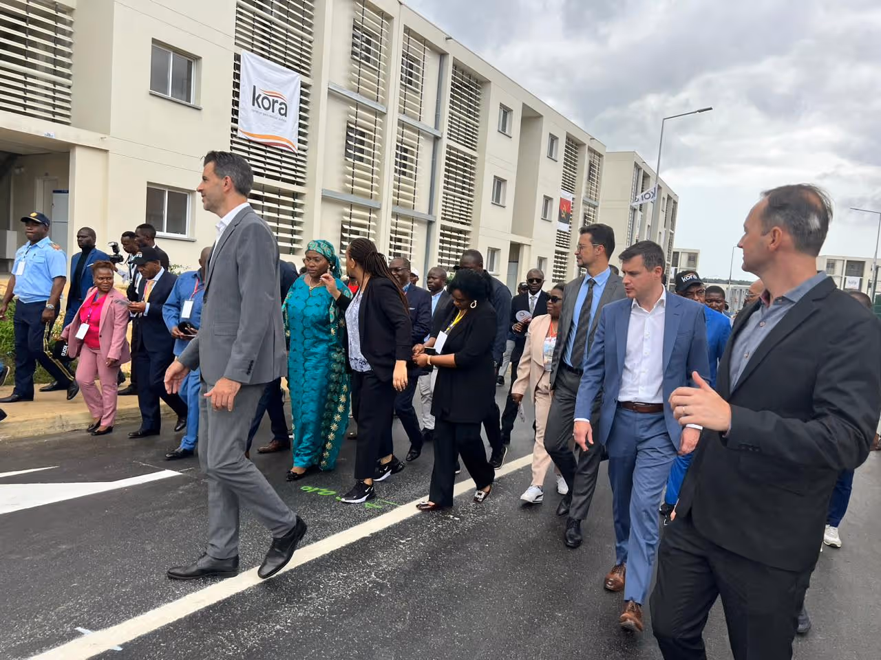 Inaugurado em Cabinda projecto habitacional com 2.940 unidades 