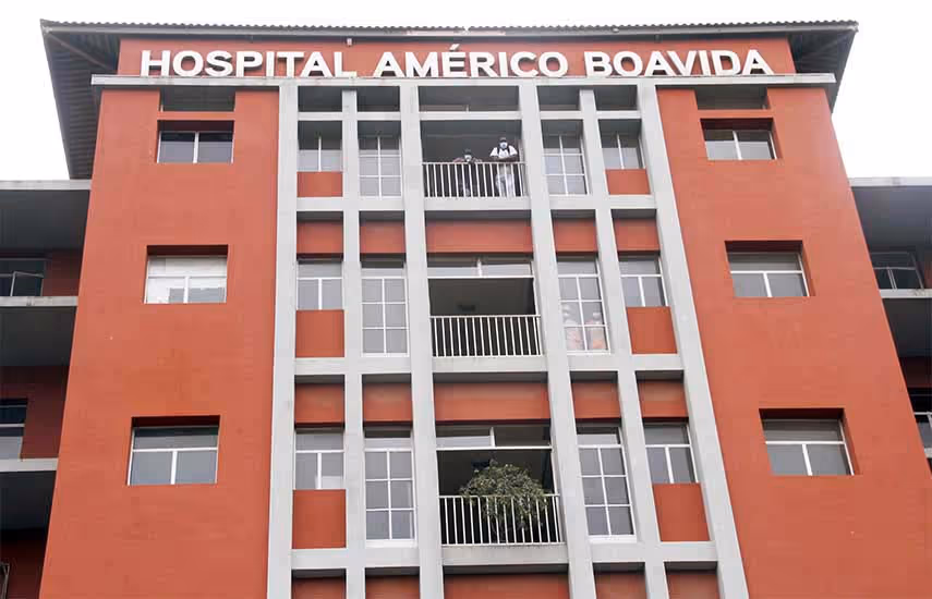 Américo Boavida suspende médico que negou assistência médica a paciente 