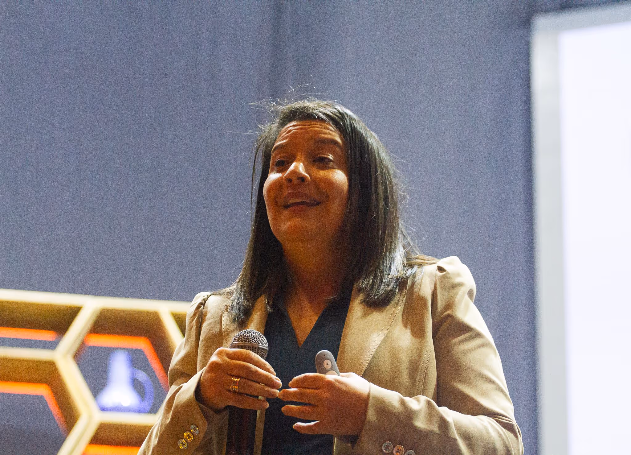 Eliana dos Santos: “Temos que olhar para as pessoas e trabalhar com o coração”