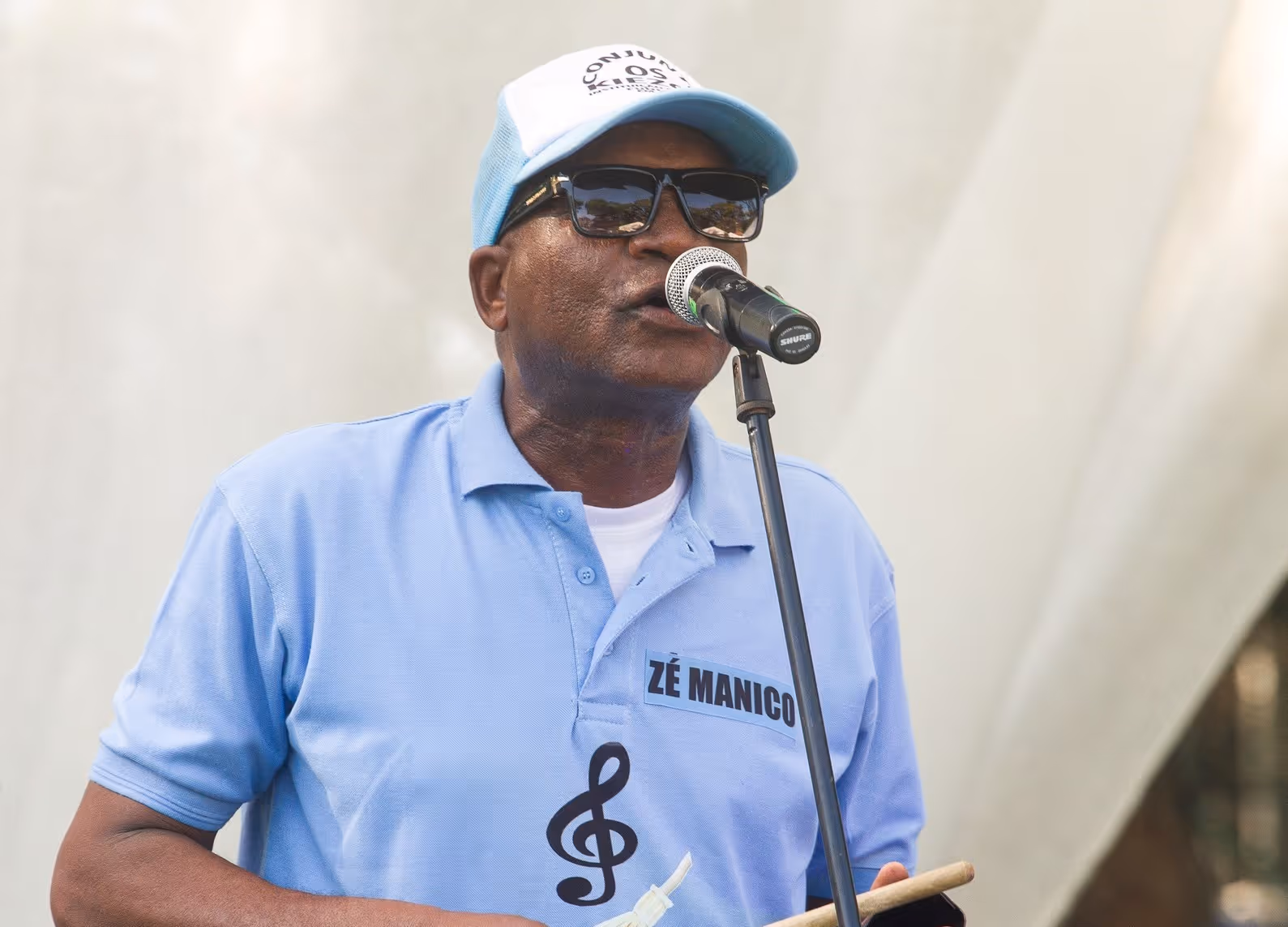 “O Governo tem que criar políticas que valorizem os percursores da nossa música”, defende Zé Manico