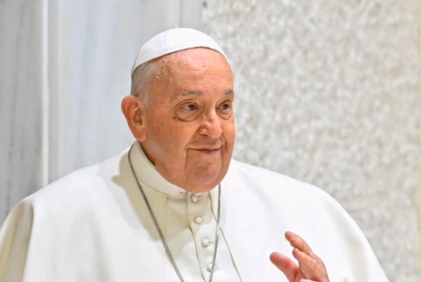 Mundo perde Papa Francisco, figura incontornável da liderança ética global