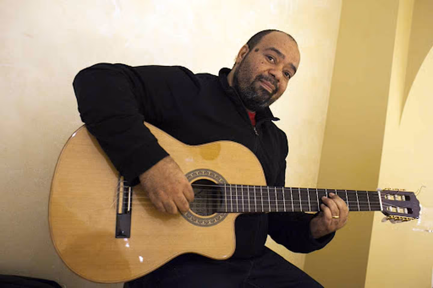 Paulo Flores: O poeta que cantou Angola inteira