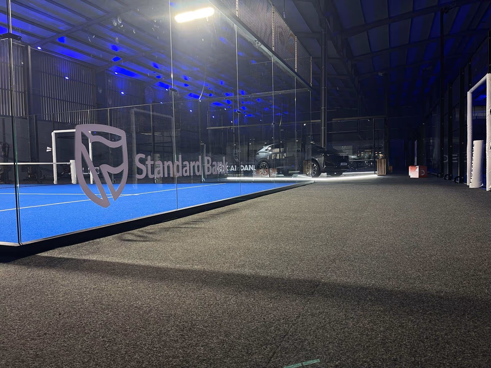 Standard Bank Premier Padel Club realiza primeiro grande torneio em recinto coberto