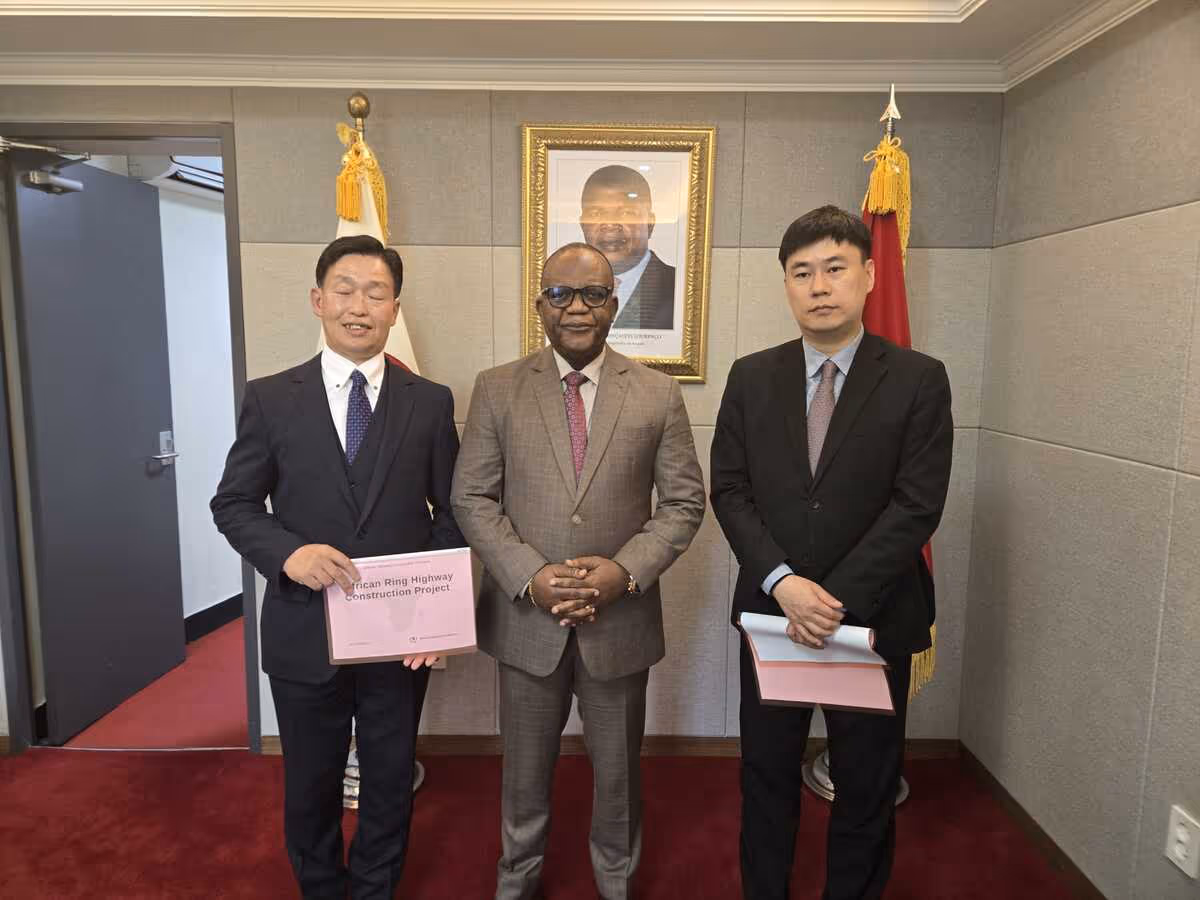 Sul-coreanos propõem construção de auto-estrada intercontinental com passagem por Angola