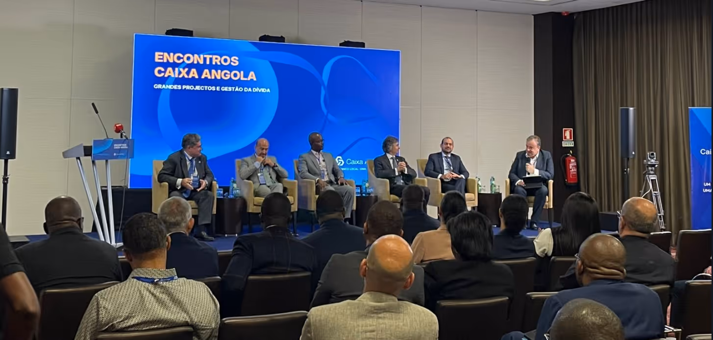 Caixa Angola debate financiamento de grandes projectos e gestão da dívida