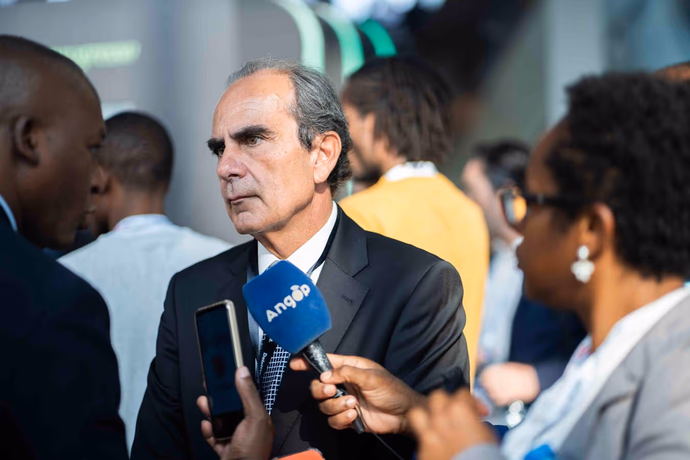 ANGOTIC 2025: Deloitte inaugura Centro de Excelência em Inteligência Artificial Generativa em Angola