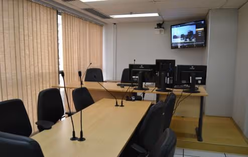 Provedor da Justiça inaugura primeira sala para audiências virtuais em Angola