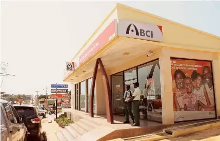 Tentativa de burla ao BCI termina com dois detidos em Luanda