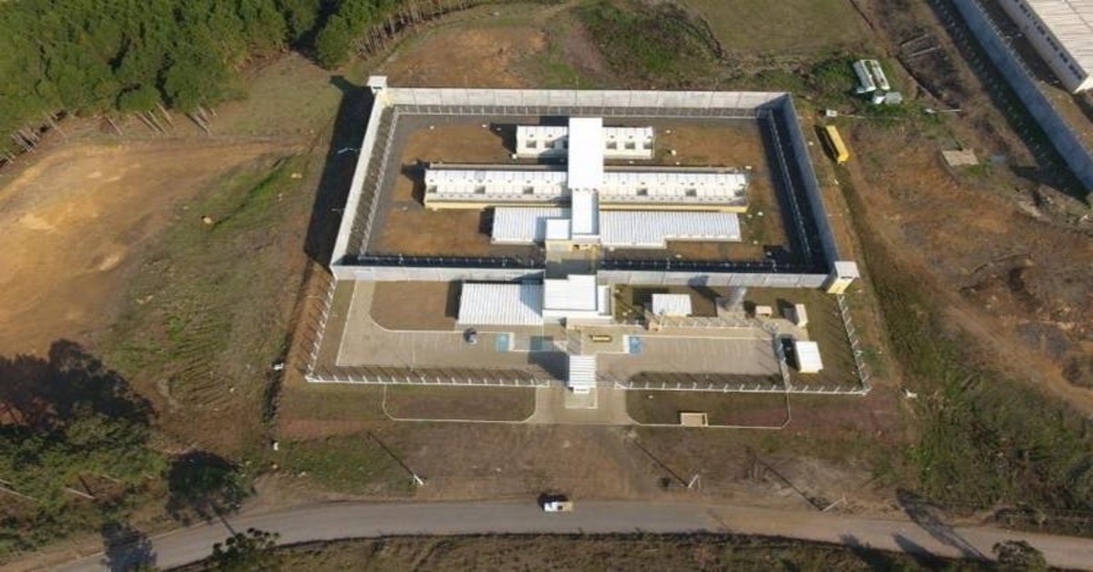 Angola contrai empréstimo de 251 milhões de euros para construir cadeia de segurança máxima