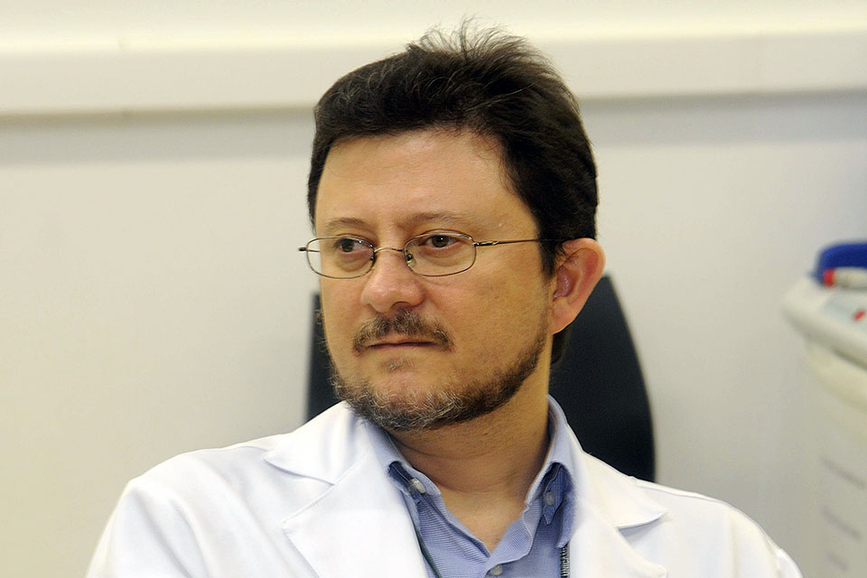 Angola recebe neurologista brasileiro para reforçar combate à epilepsia