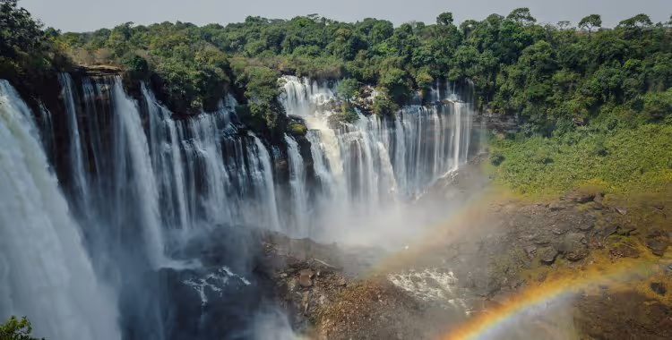 Governo estabelece preço para visitar as quedas de Kalandula
