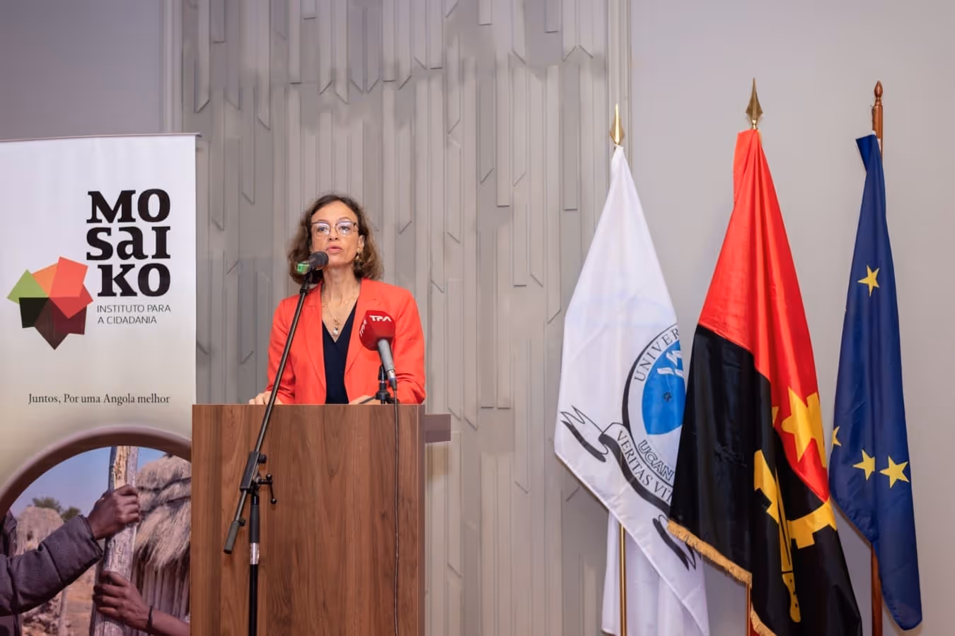 União Europeia presta homenagem simbólica aos protagonistas do programa FRESAN com obras de arte