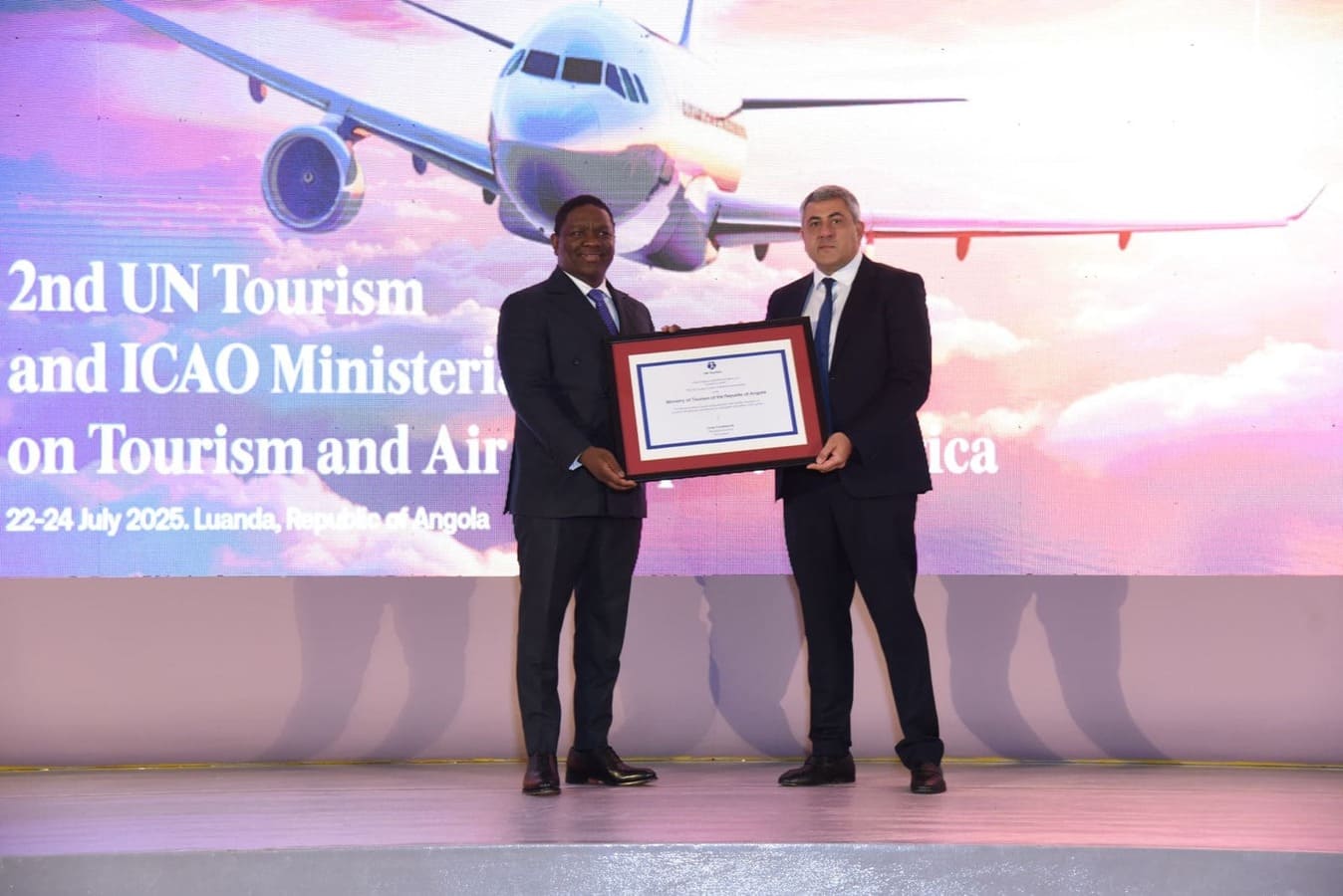 Angola e ONU Turismo firmam parceria para capacitação de jovens no sector turístico