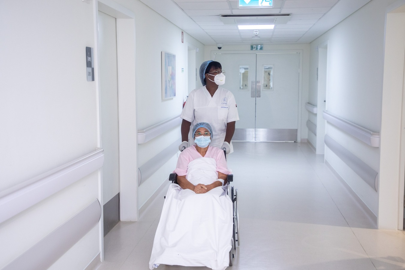 Angola realiza primeira cirurgia robótica ginecológica
