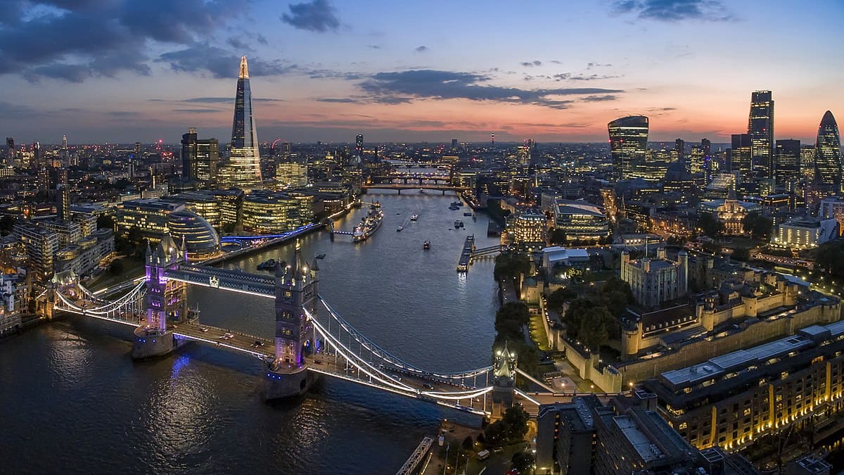 FT Africa Summit 2025 reúne líderes em Londres para redefinir o papel de África no cenário global