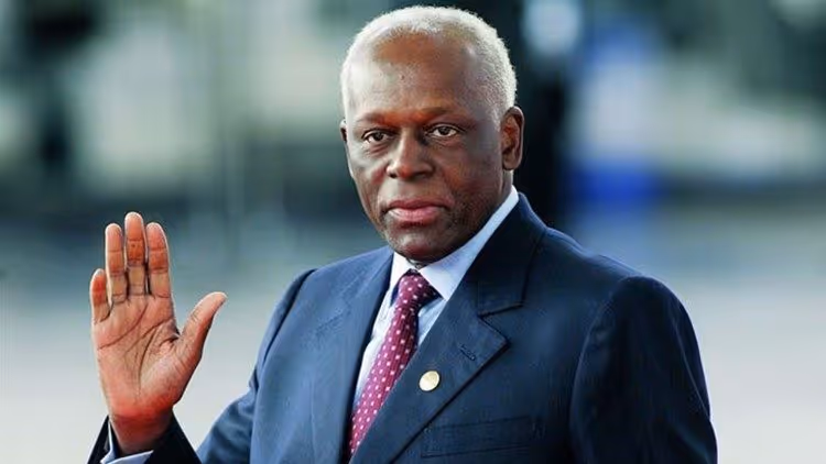 José Eduardo dos Santos: Um legado de liderança e transformação em Angola